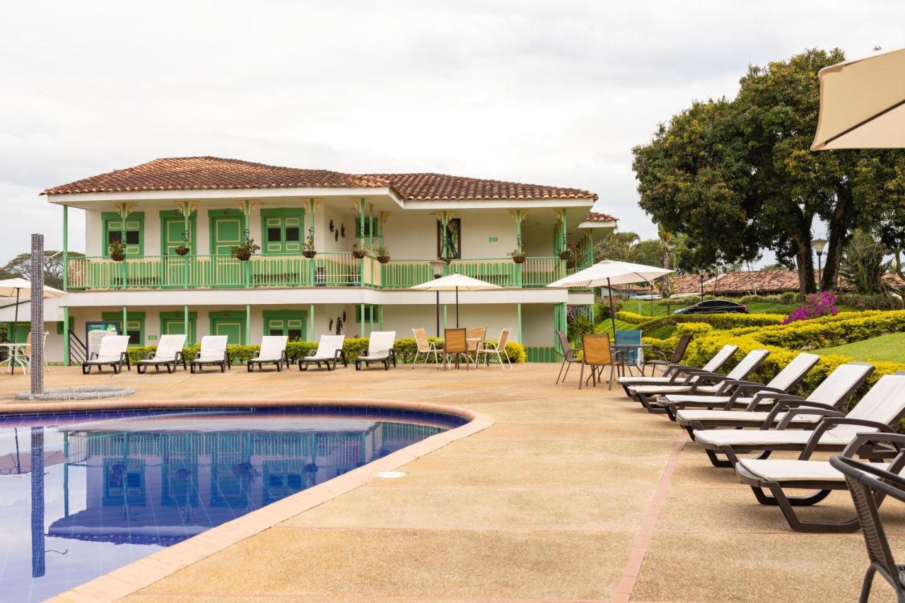 Hotel Eden Parque Del Cafe Montenegro Exterior photo